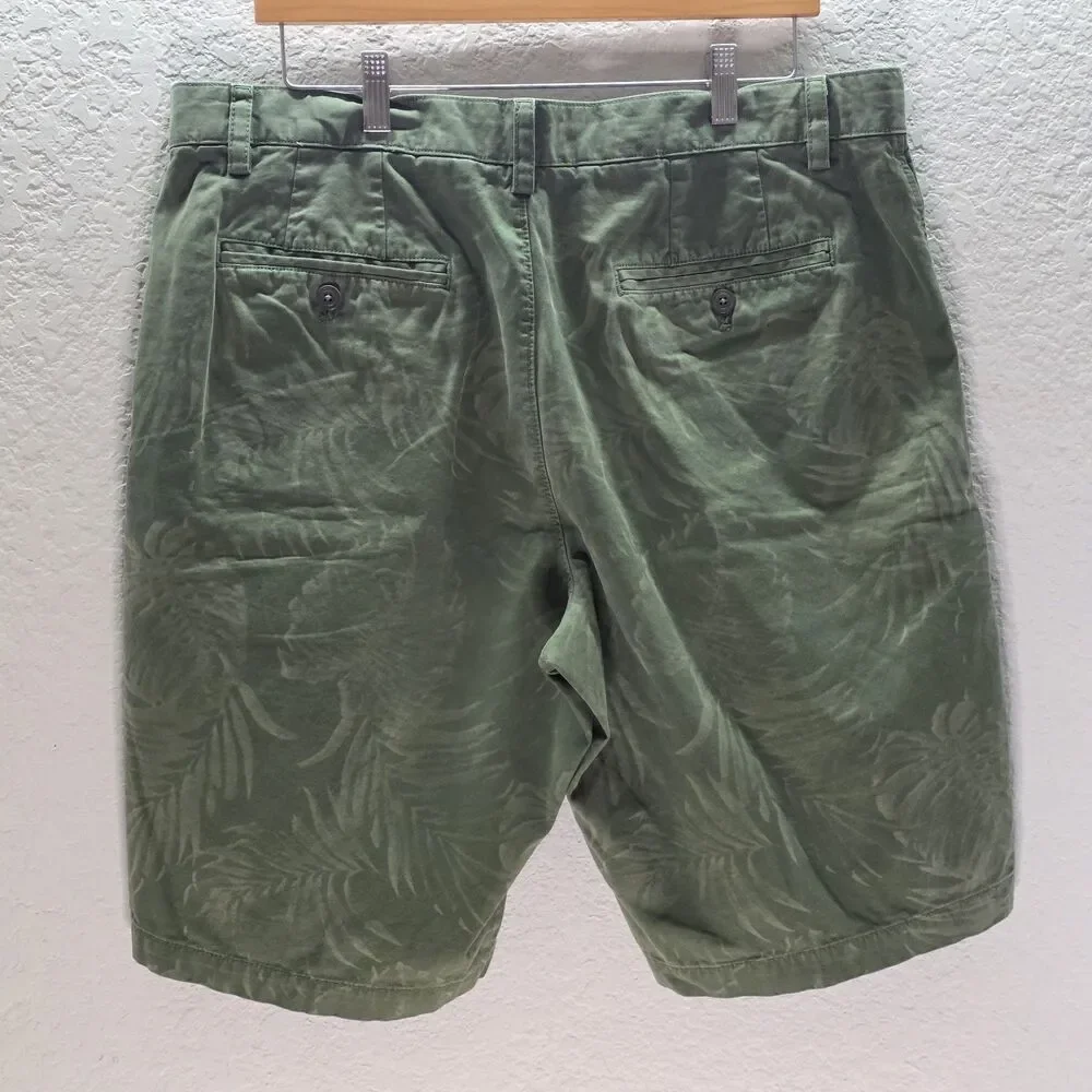 Banana Republic Emerson Short Men’s 36 Green Tropical Leaf Print Cotton Chino